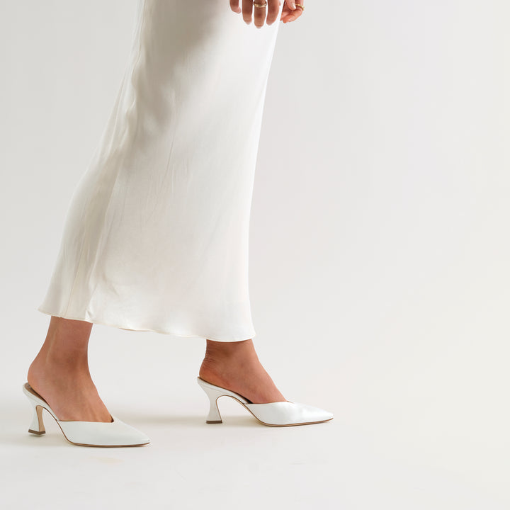 ALIX IVORY MULE PUMP 80