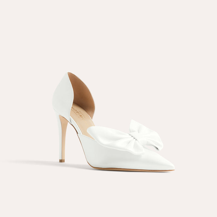 BIANCA PEARLISED WHITE PUMP BUTTERFLY BOW