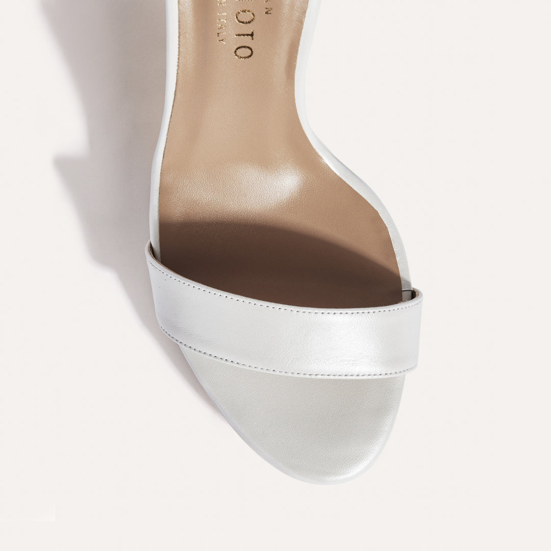 Victoria Sandal Pearlised White Meggan Morimoto