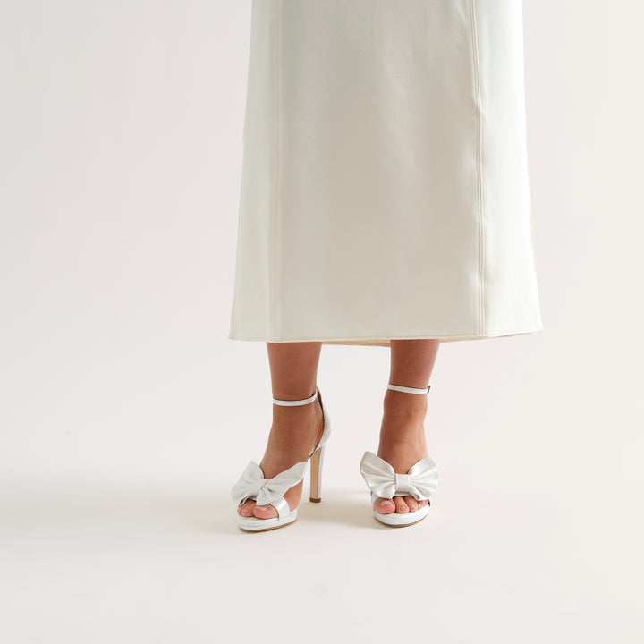 VICTORIA WHITE PLATFORM SANDAL WHITE BUTTERFLY BOW