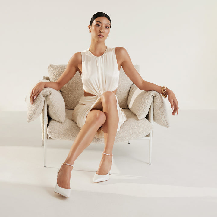 Bianca White Leather Pointed Toe Bridal Pump Pearl Anklet Meggan Morimoto