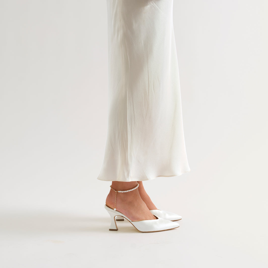 ALIX IVORY MULE PUMP PEARL ANKLETS 80