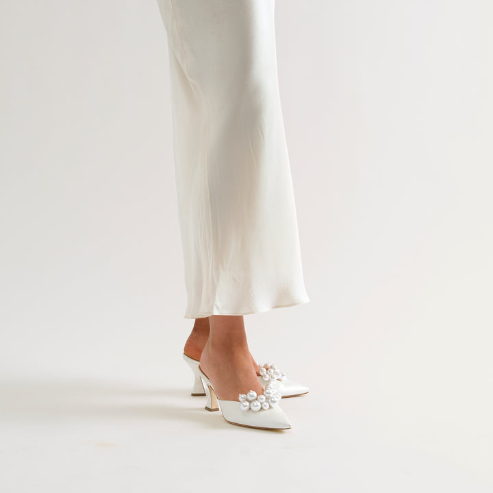 ALIX IVORY MULE PUMP PEARL CRESCENTS 80