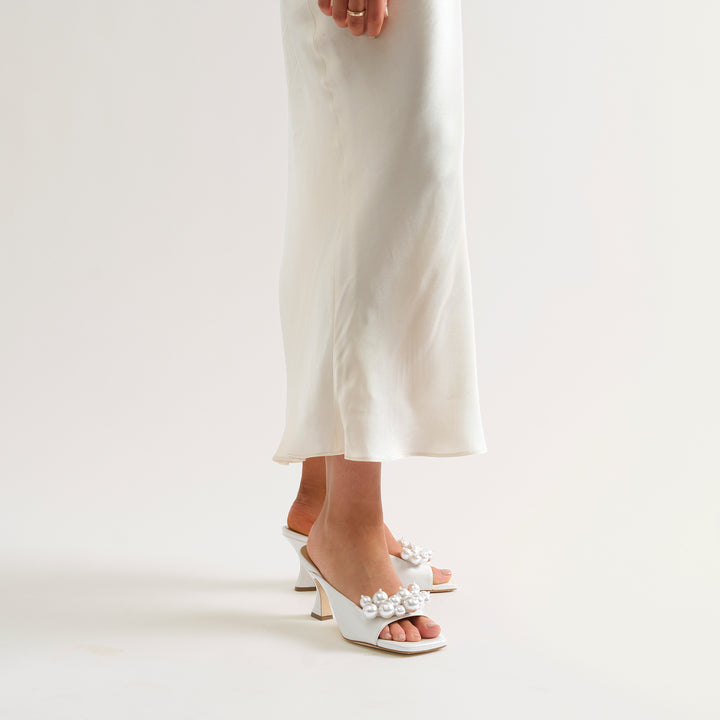 CHERIE PEARLISED WHITE MULE SANDAL PEARL CRESCENTS 80